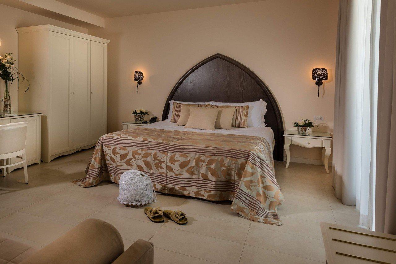 Baia Del Mar Beach Boutique Hotel Лідо-ді-Єзоло Екстер'єр фото